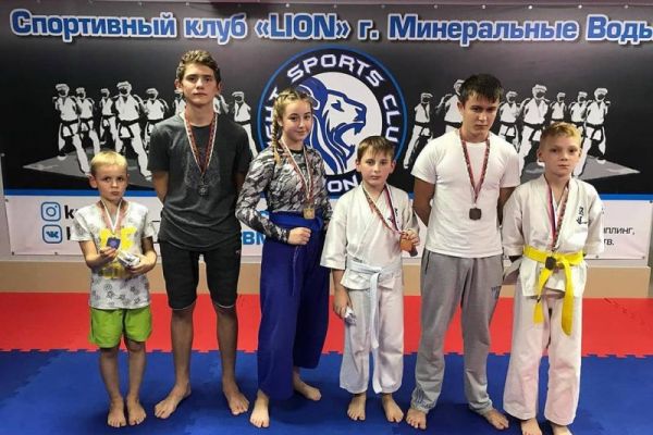 Соревнования по ОФП в клубе LION